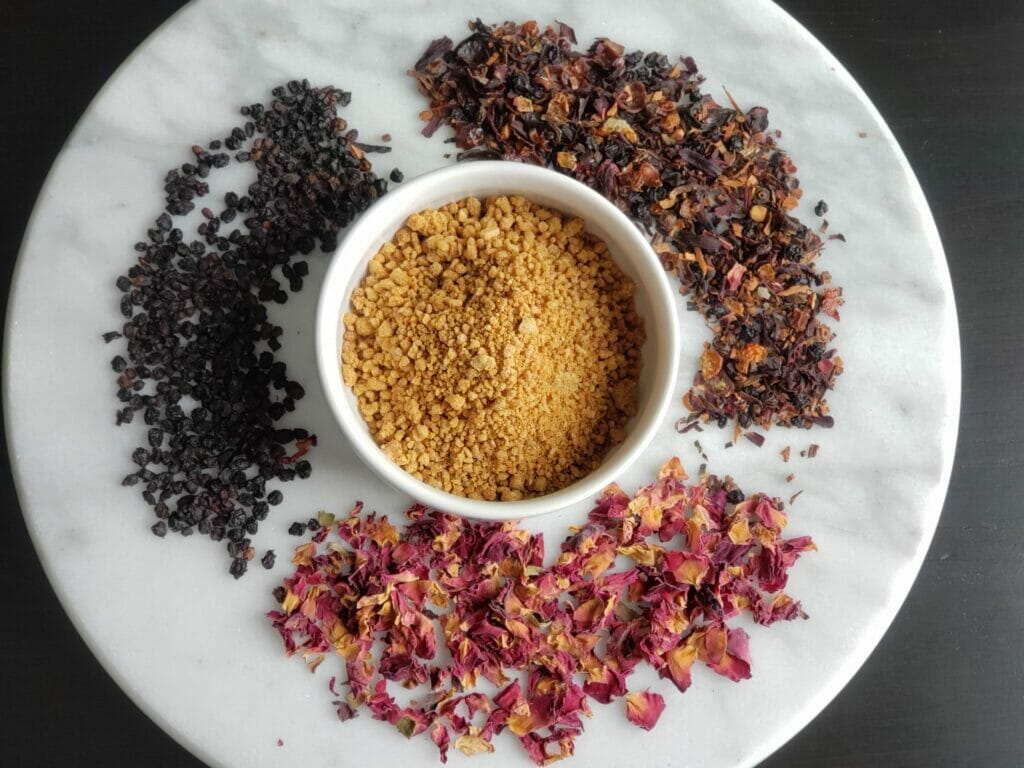 Hibiscus and Rose Tea Ingredients