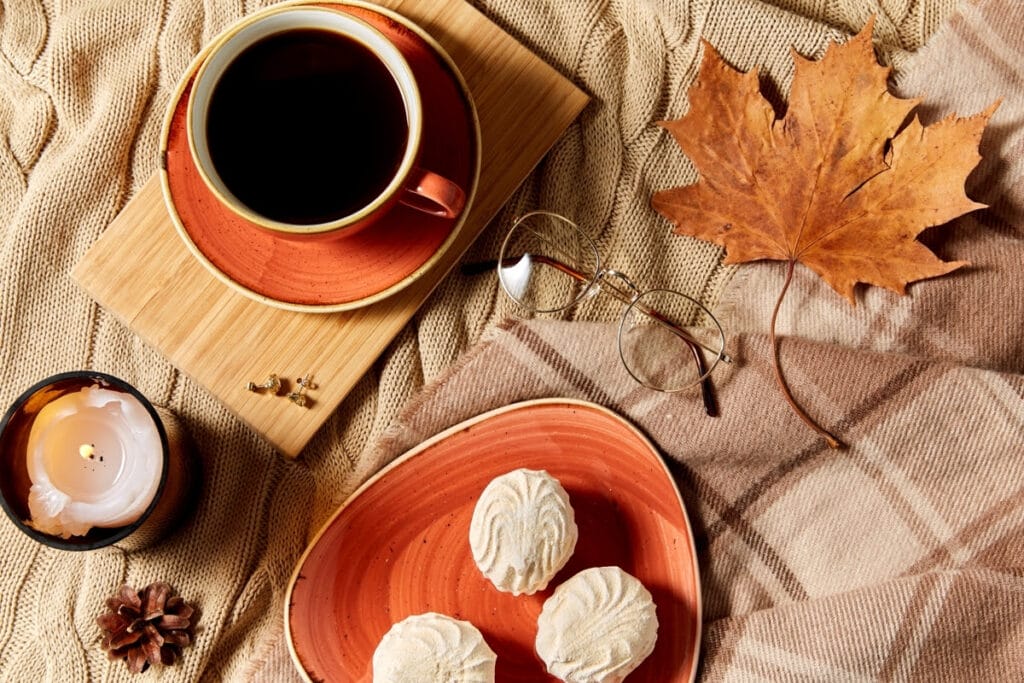 🍁November Seasonal Guide: Food & Lifestyle Tips for Fall — Warmth, Breath & Simple Soups